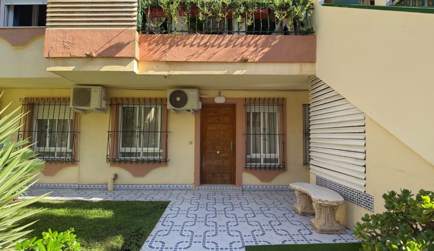 Brukt - Apartment -
Torrevieja - Costa Blanca