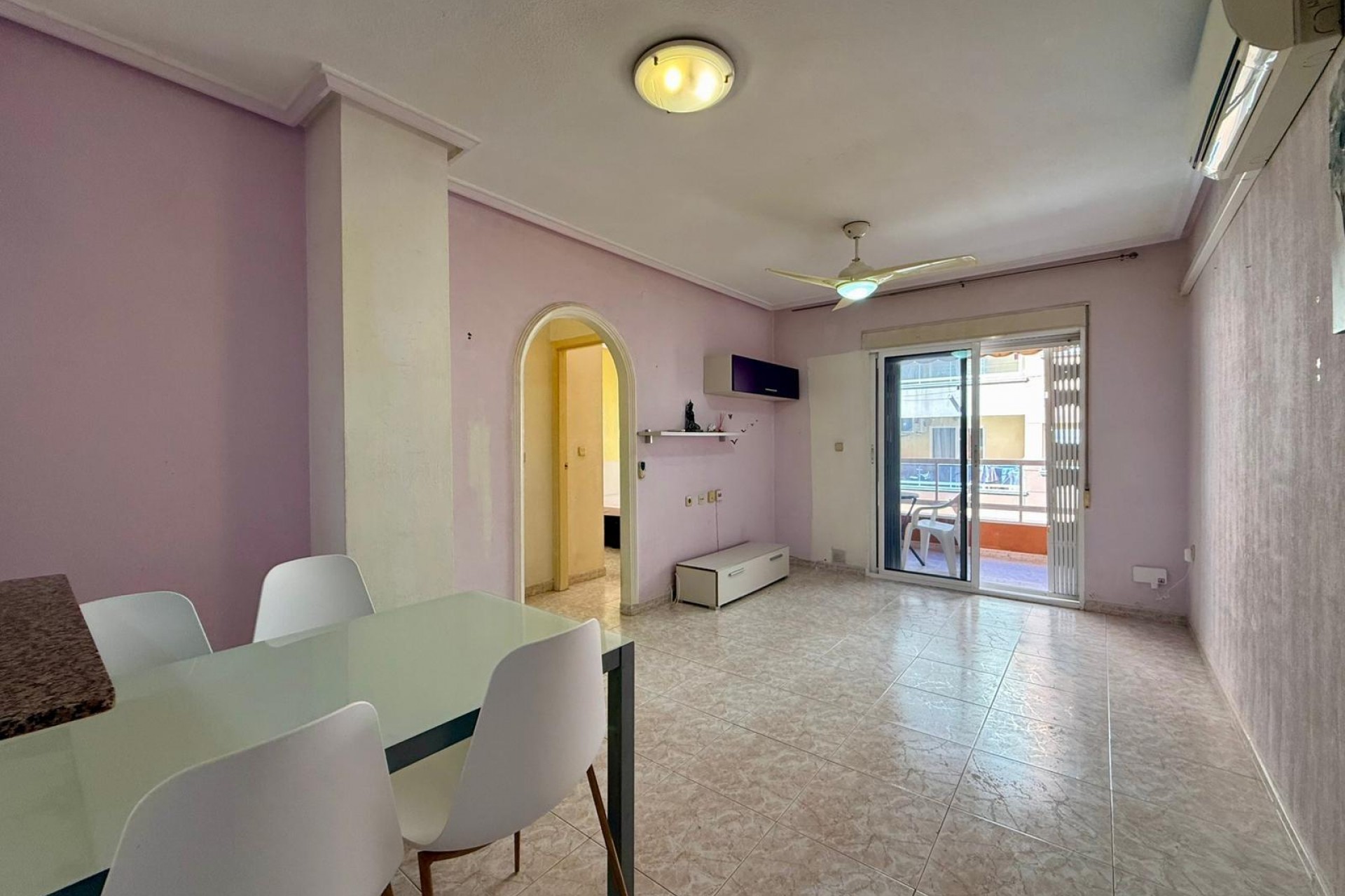 Brukt - Apartment -
Torrevieja - Curva Del Palangre