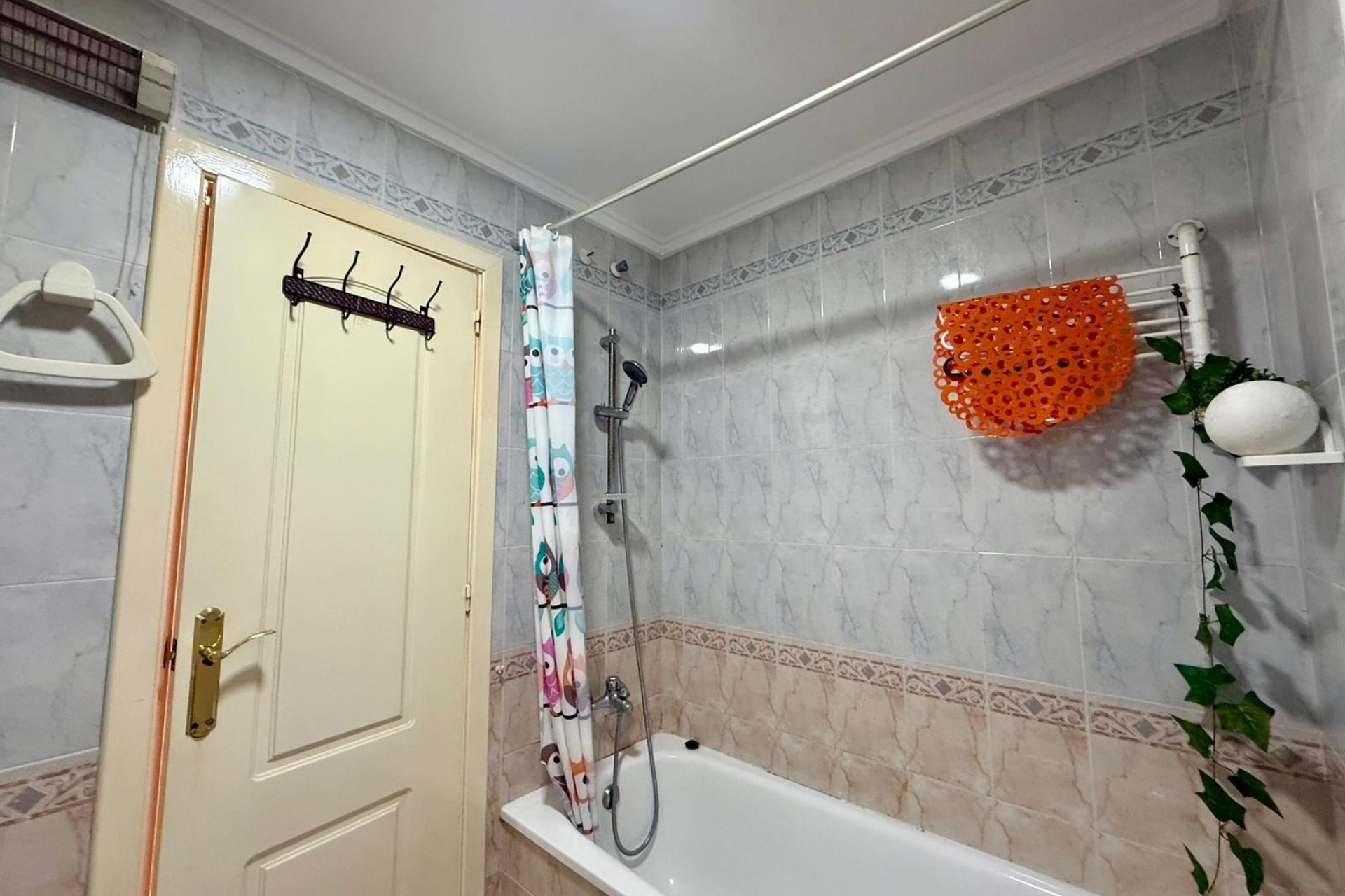 Brukt - Apartment -
Torrevieja - Curva Del Palangre