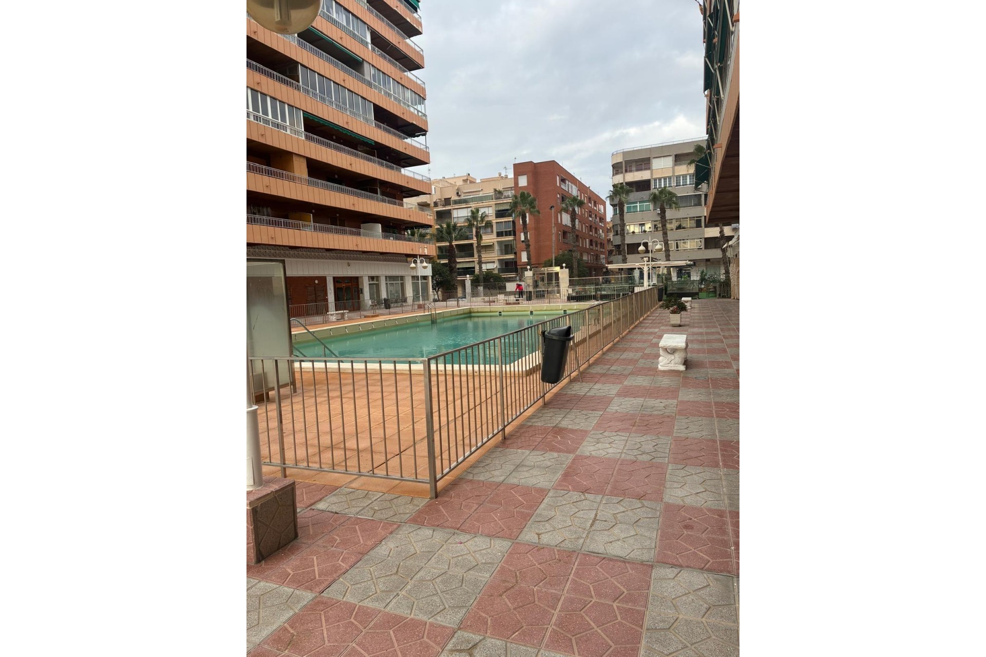 Brukt - Apartment -
Torrevieja - El Acequión - Los Náufragos