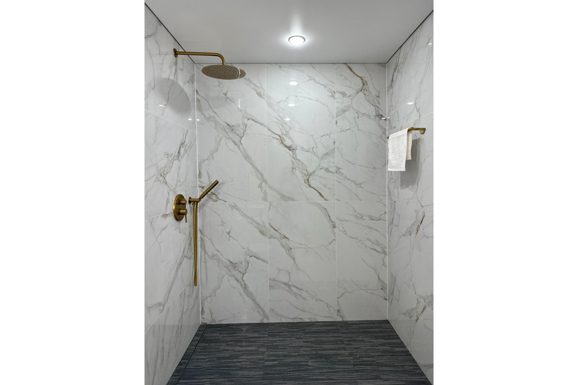 Brukt - Apartment -
Torrevieja - El Acequión - Los Náufragos