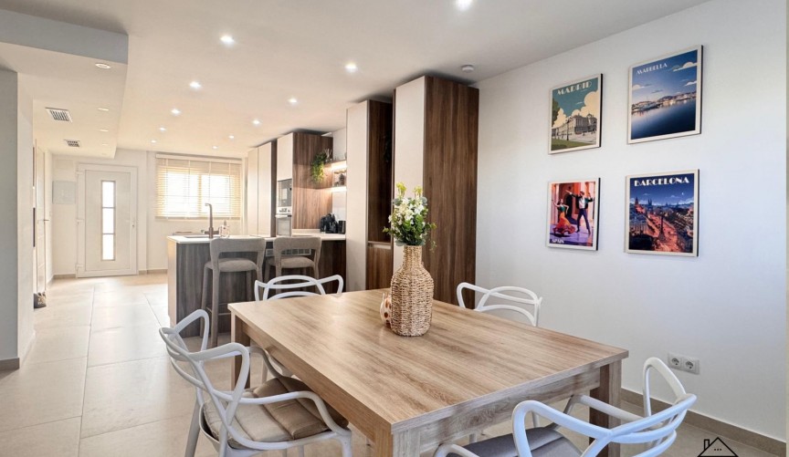 Brukt - Apartment -
Torrevieja - El Acequión - Los Náufragos