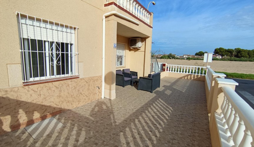 Brukt - Apartment -
Torrevieja - El Limonar