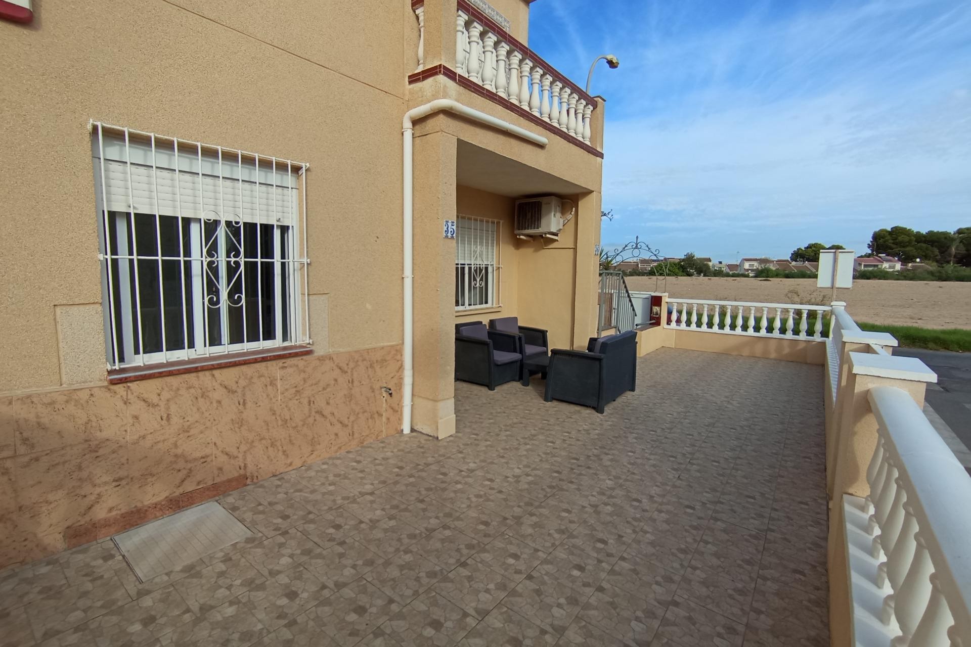 Brukt - Apartment -
Torrevieja - El Limonar