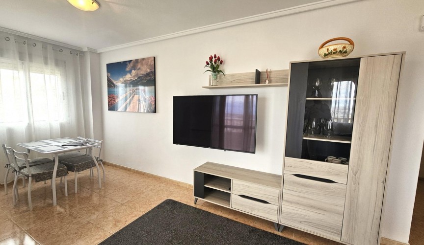 Brukt - Apartment -
Torrevieja - El Molino