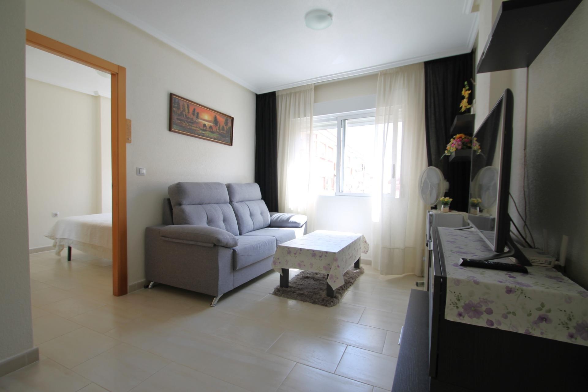 Brukt - Apartment -
Torrevieja - El Molino