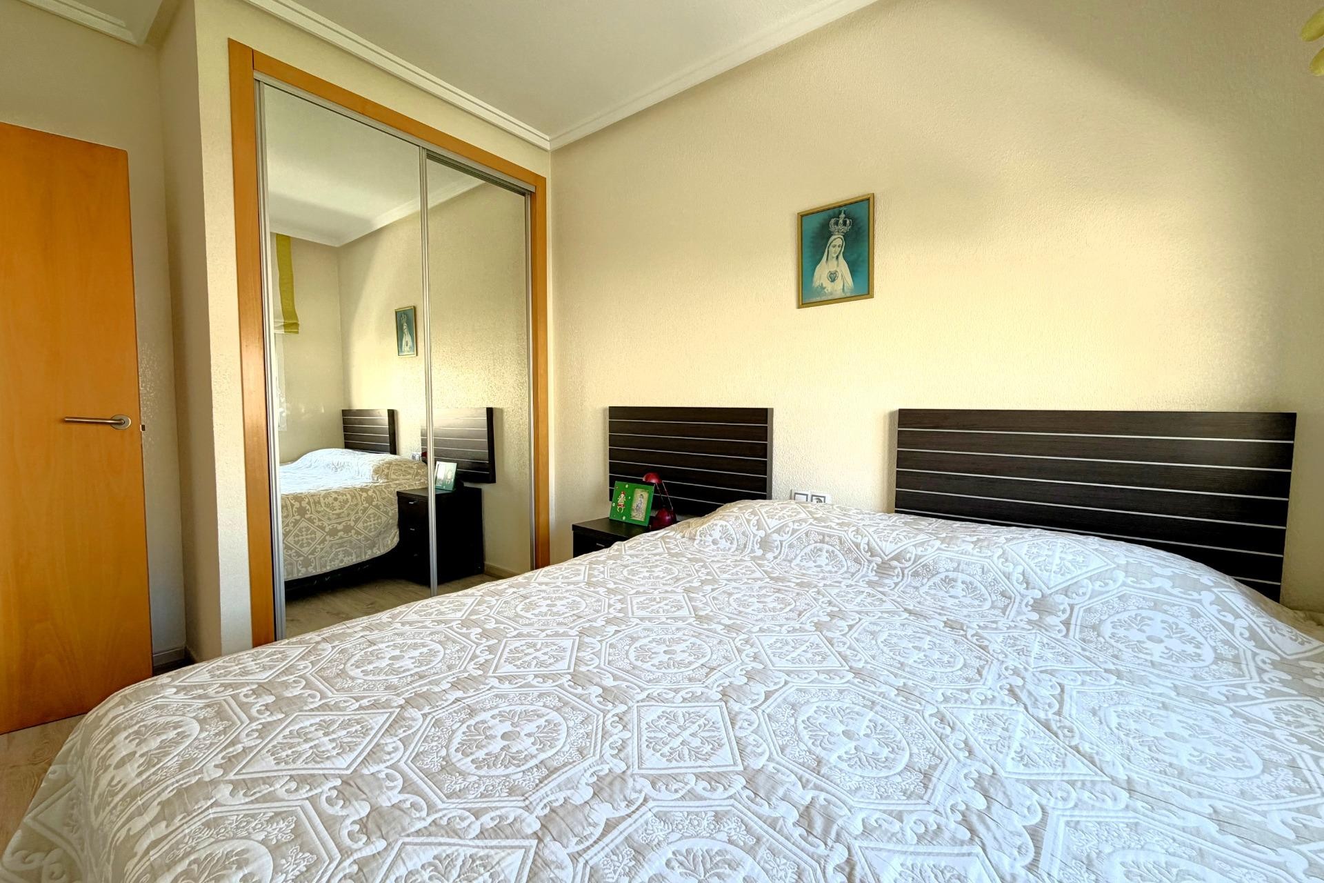 Brukt - Apartment -
Torrevieja - El Molino