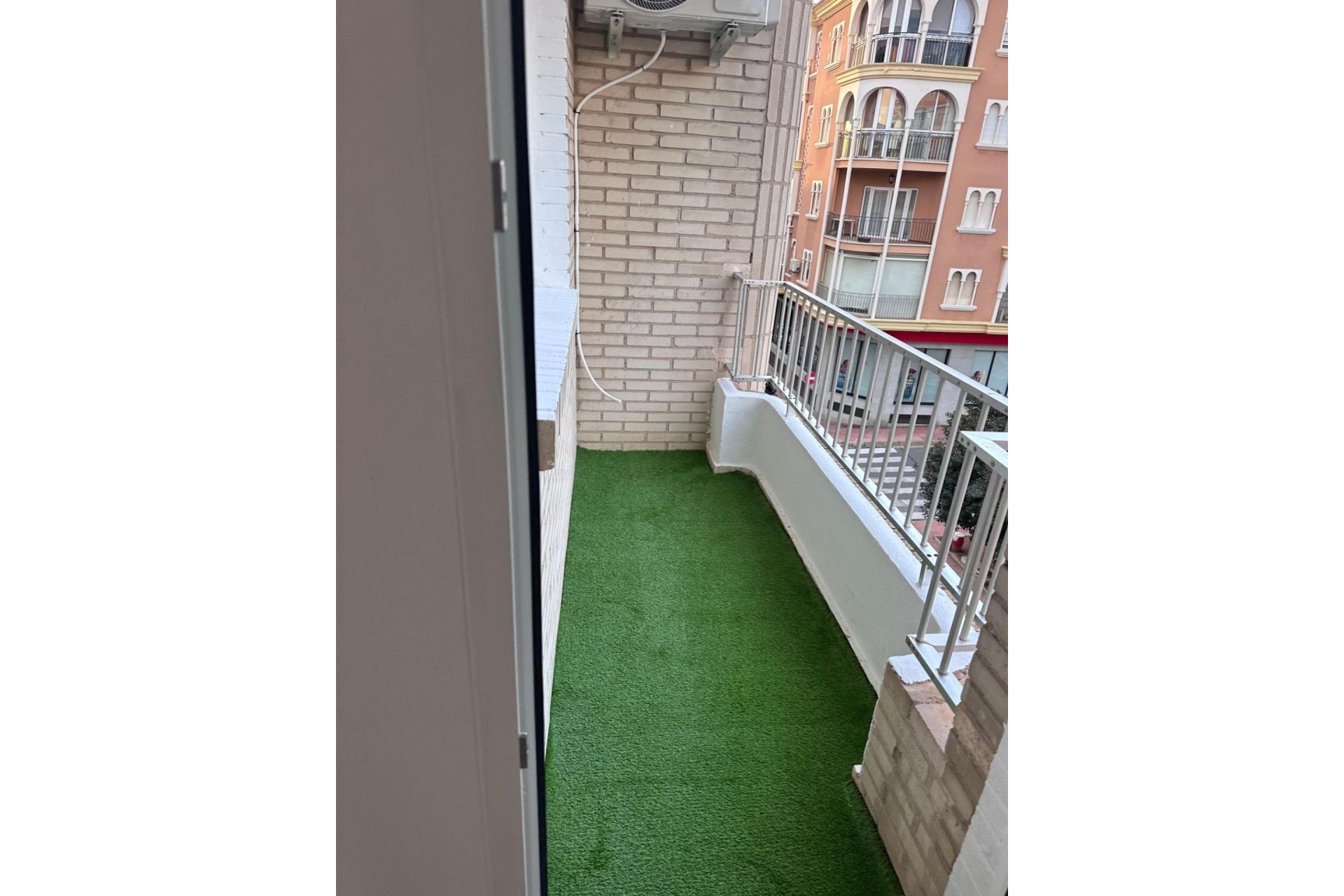 Brukt - Apartment -
Torrevieja - Estacion De Autobuses