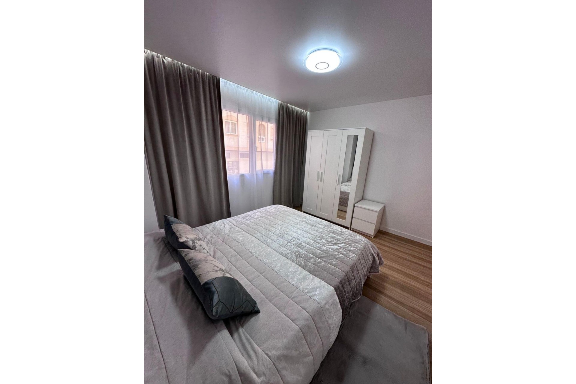 Brukt - Apartment -
Torrevieja - Estacion De Autobuses