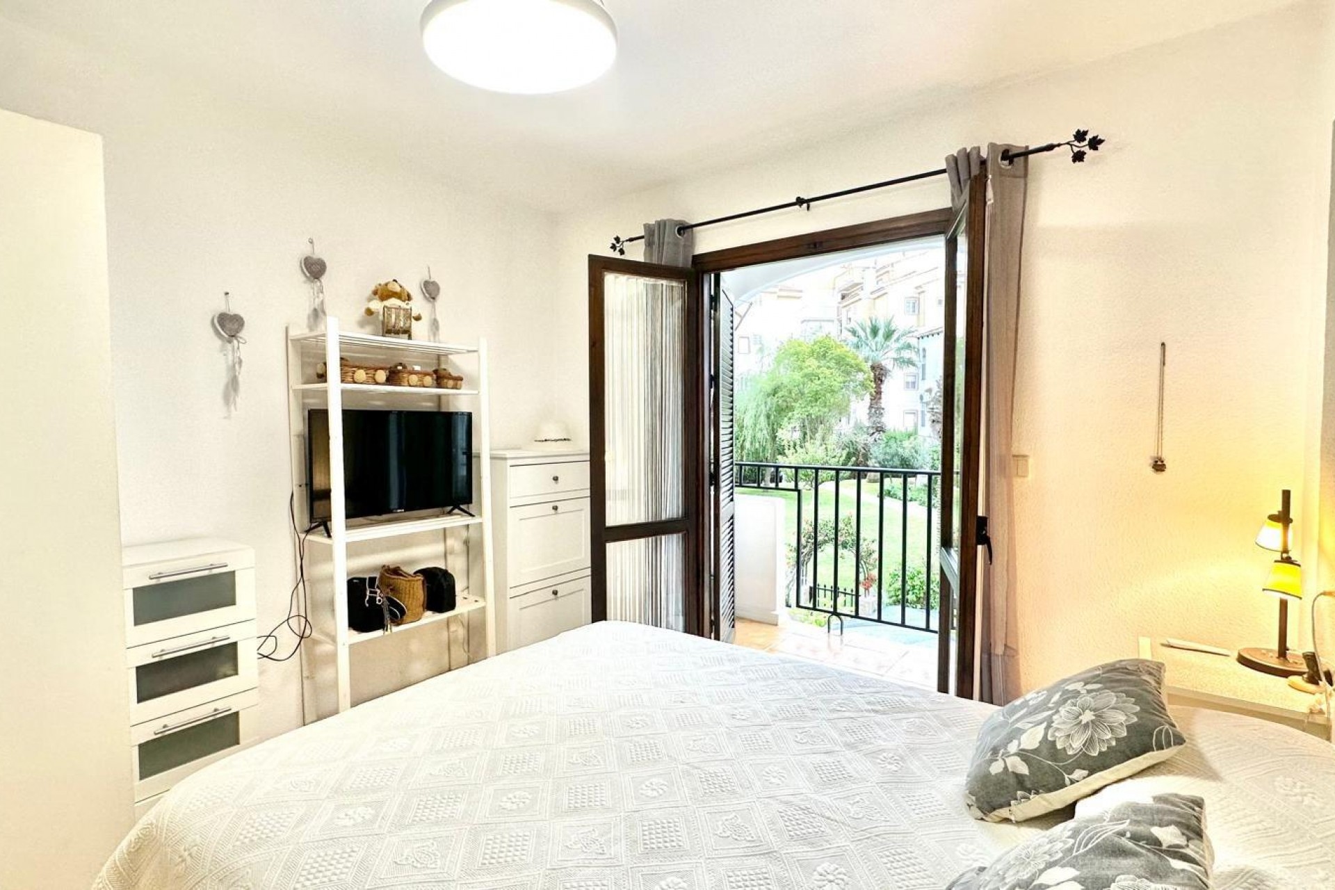 Brukt - Apartment -
Torrevieja - Estacion De Autobuses