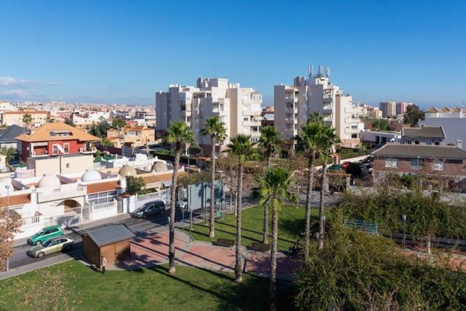 Brukt - Apartment -
Torrevieja - Estacion De Autobuses
