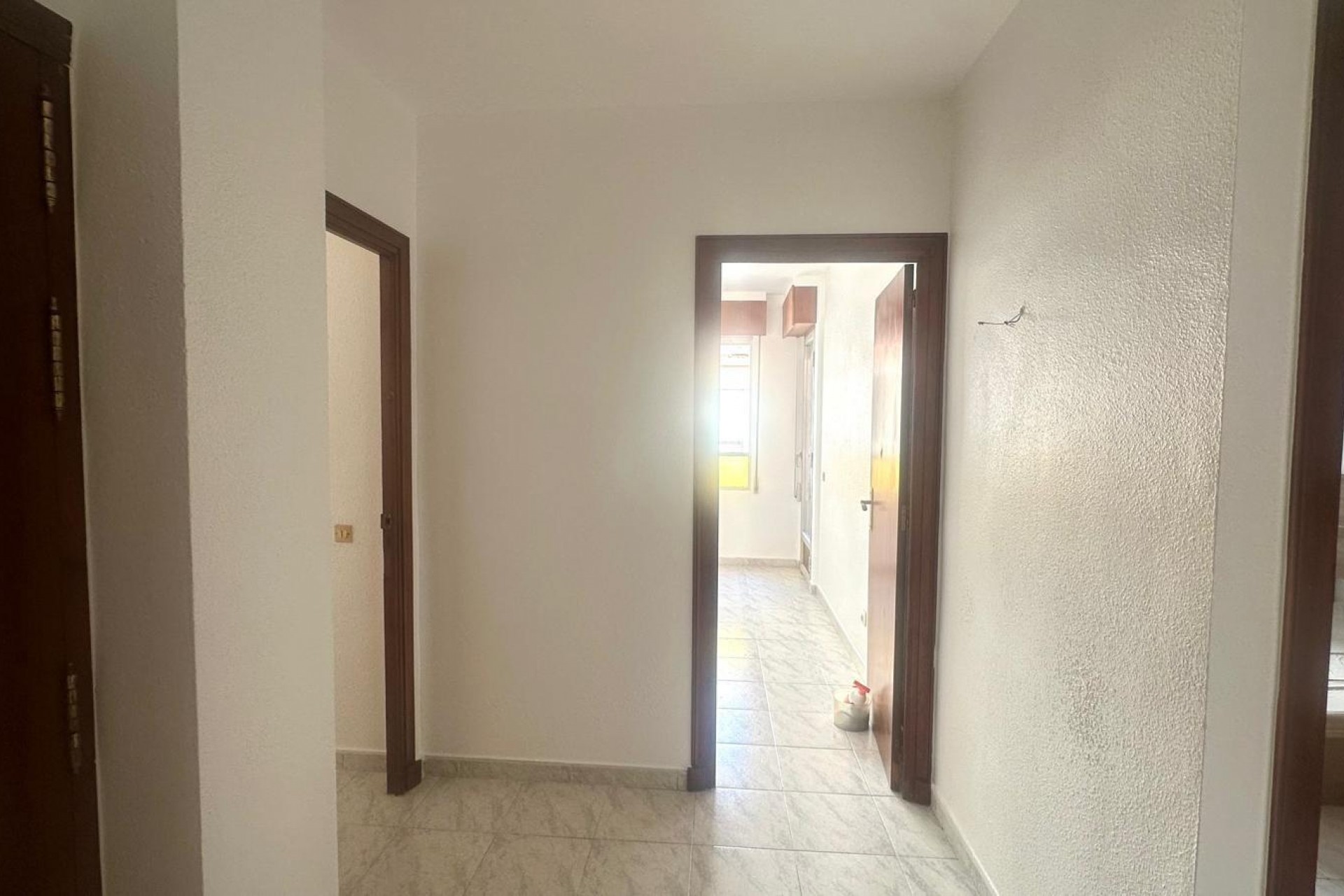 Brukt - Apartment -
Torrevieja - Estacion De Autobuses