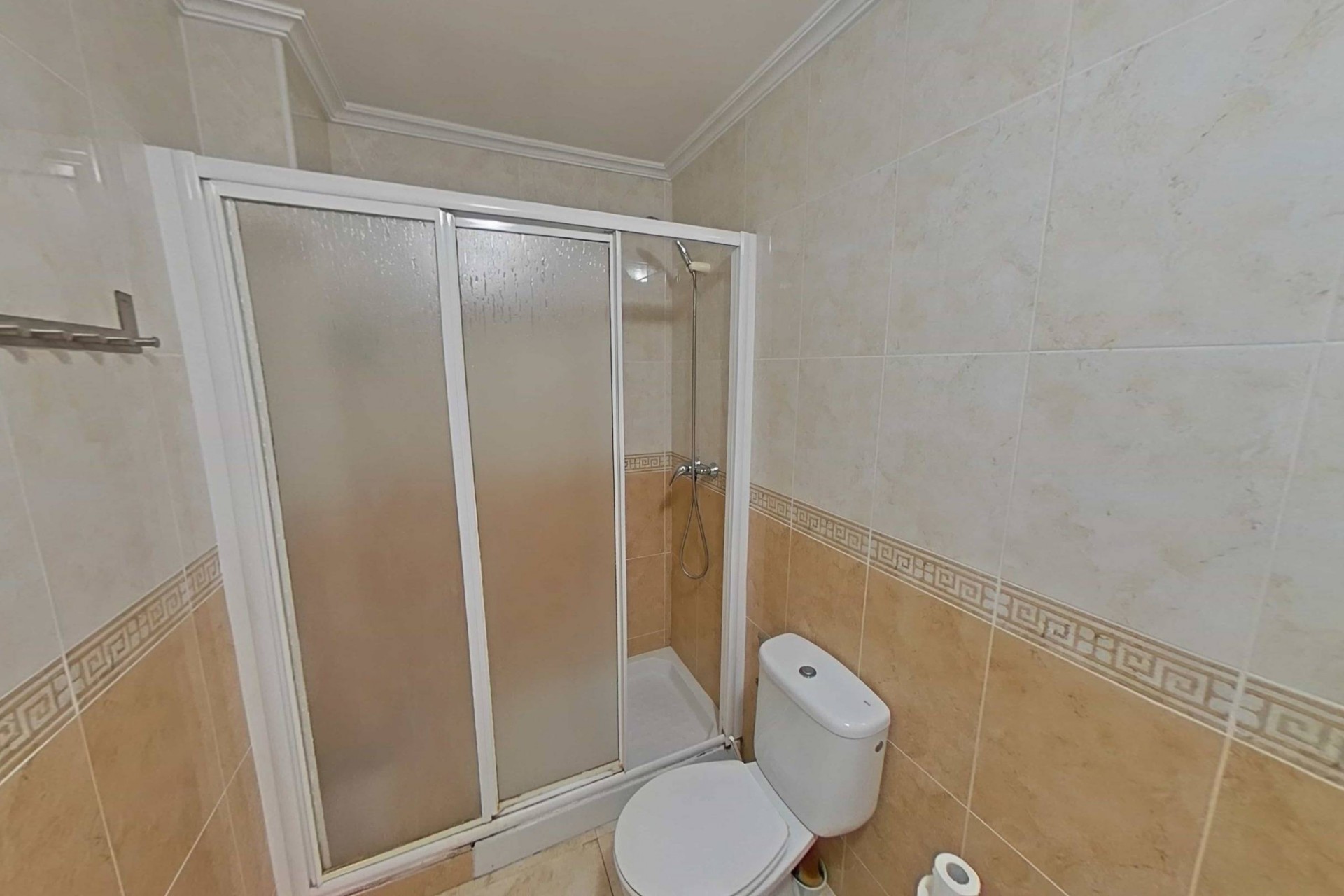 Brukt - Apartment -
Torrevieja - Estacion De Autobuses