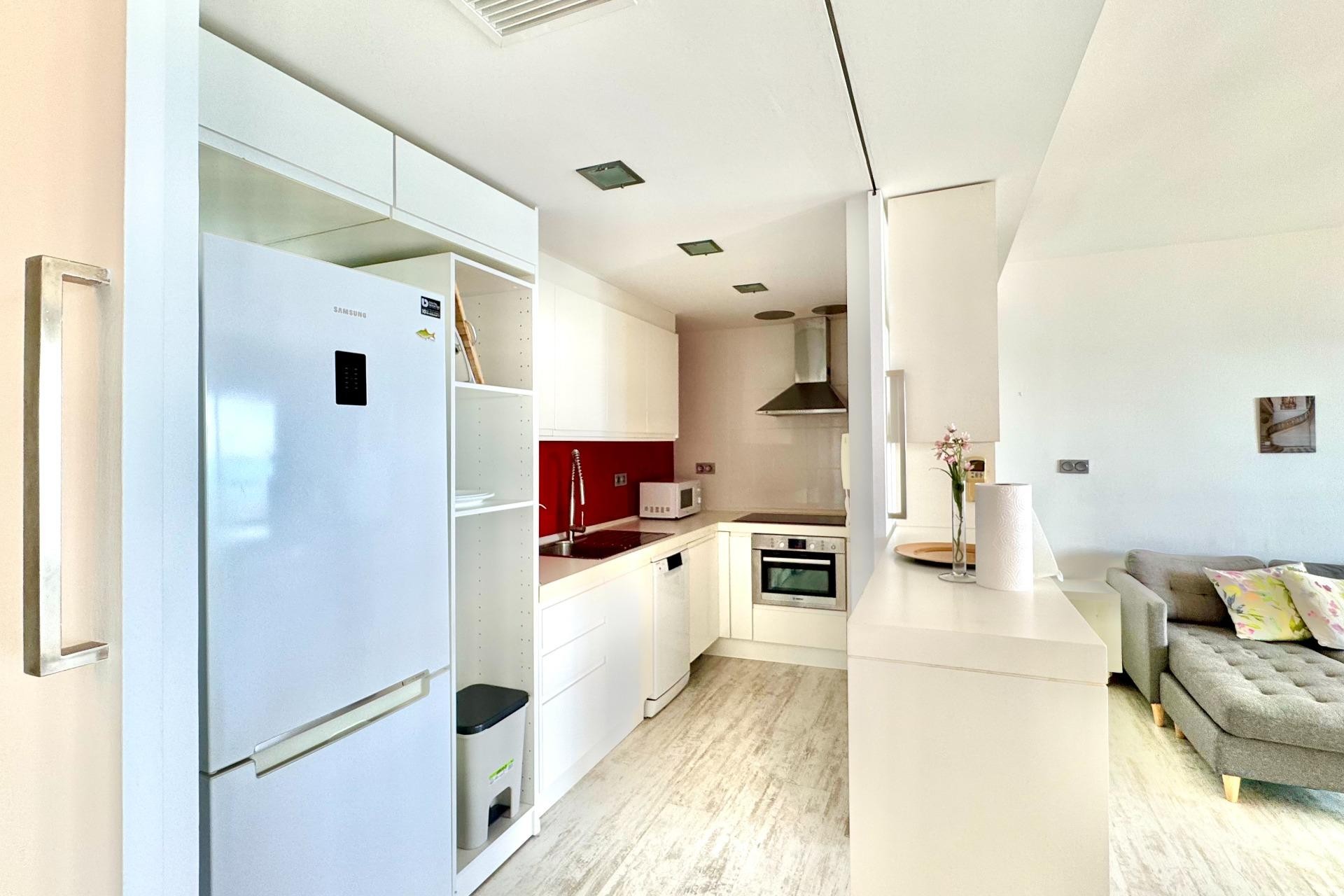 Brukt - Apartment -
Torrevieja - Estacion De Autobuses