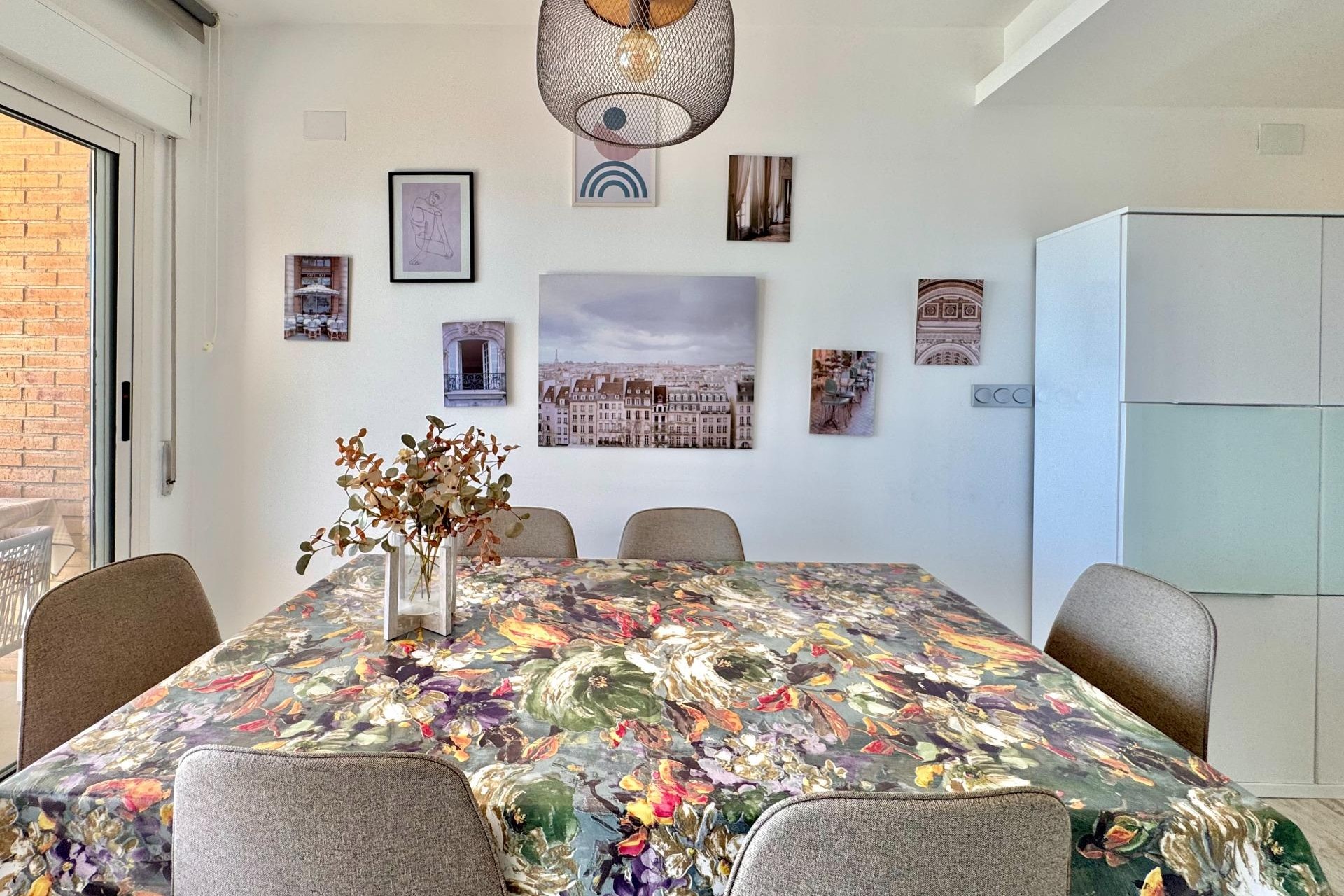 Brukt - Apartment -
Torrevieja - Estacion De Autobuses