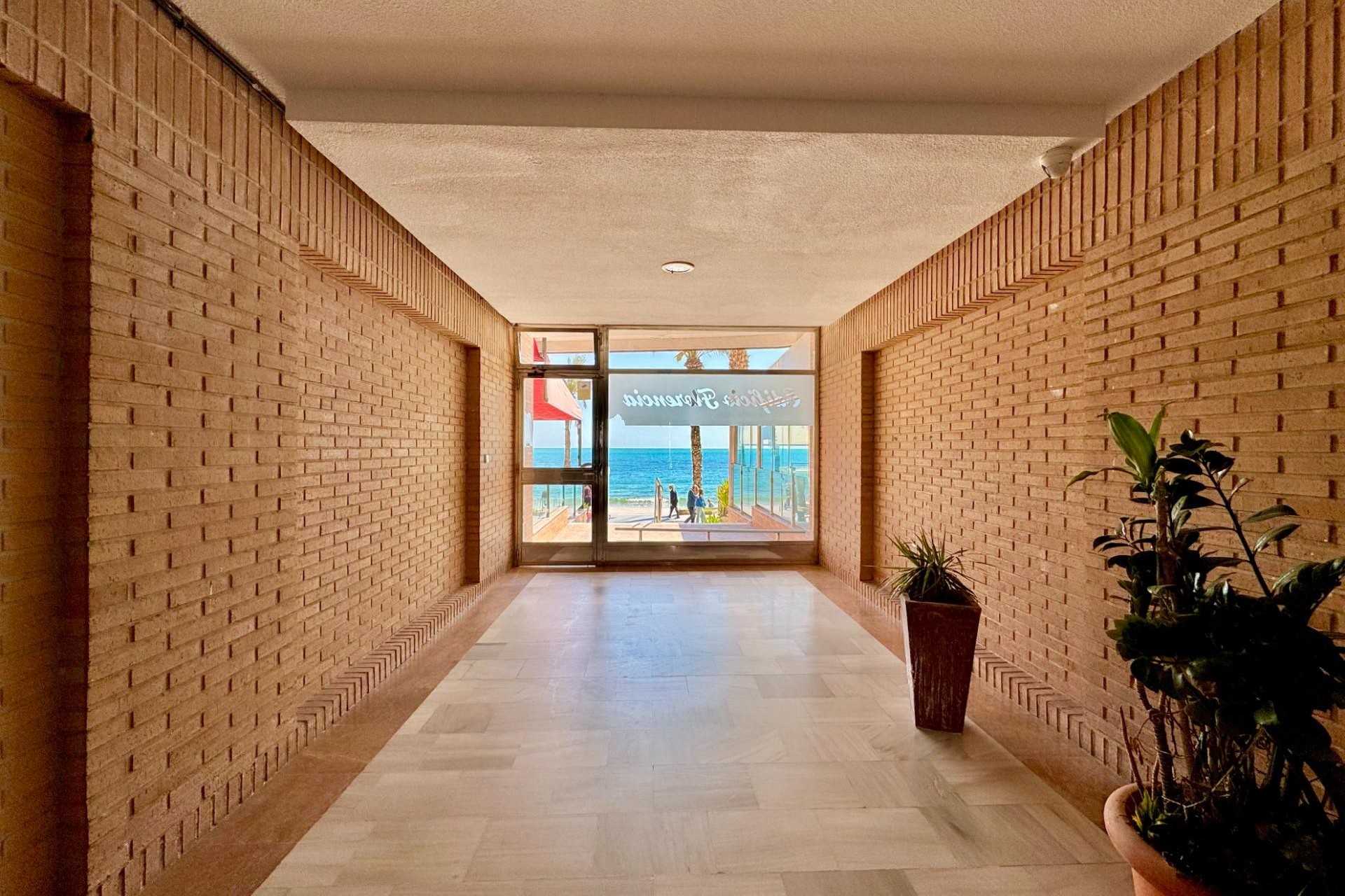 Brukt - Apartment -
Torrevieja - Estacion De Autobuses