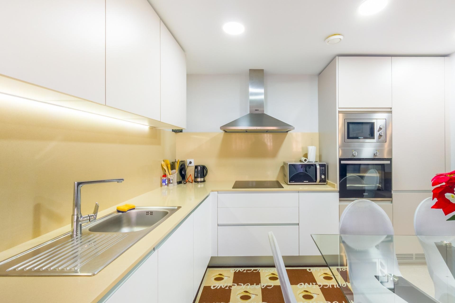 Brukt - Apartment -
Torrevieja - Estacion De Autobuses