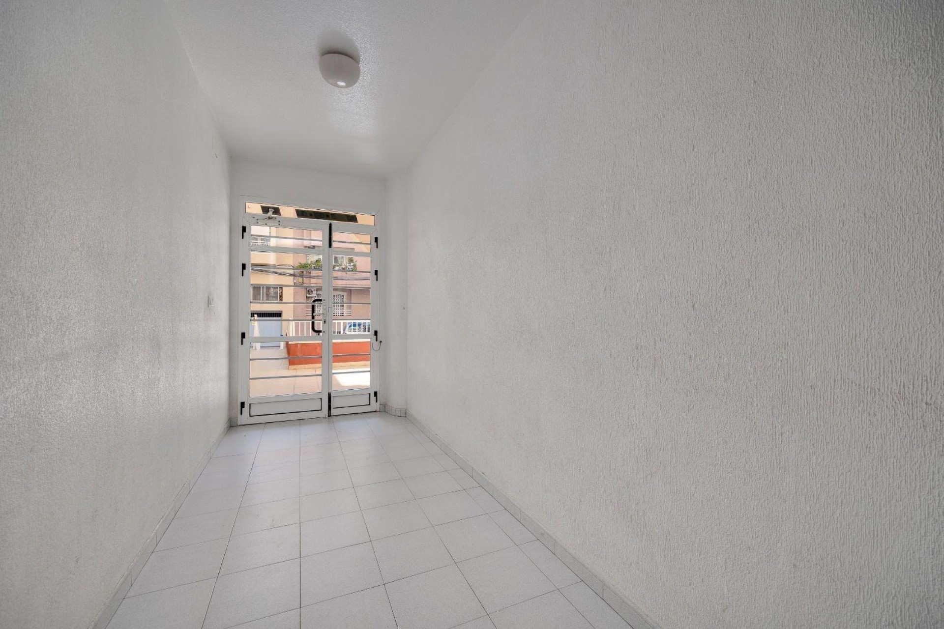 Brukt - Apartment -
Torrevieja - Estacion De Autobuses