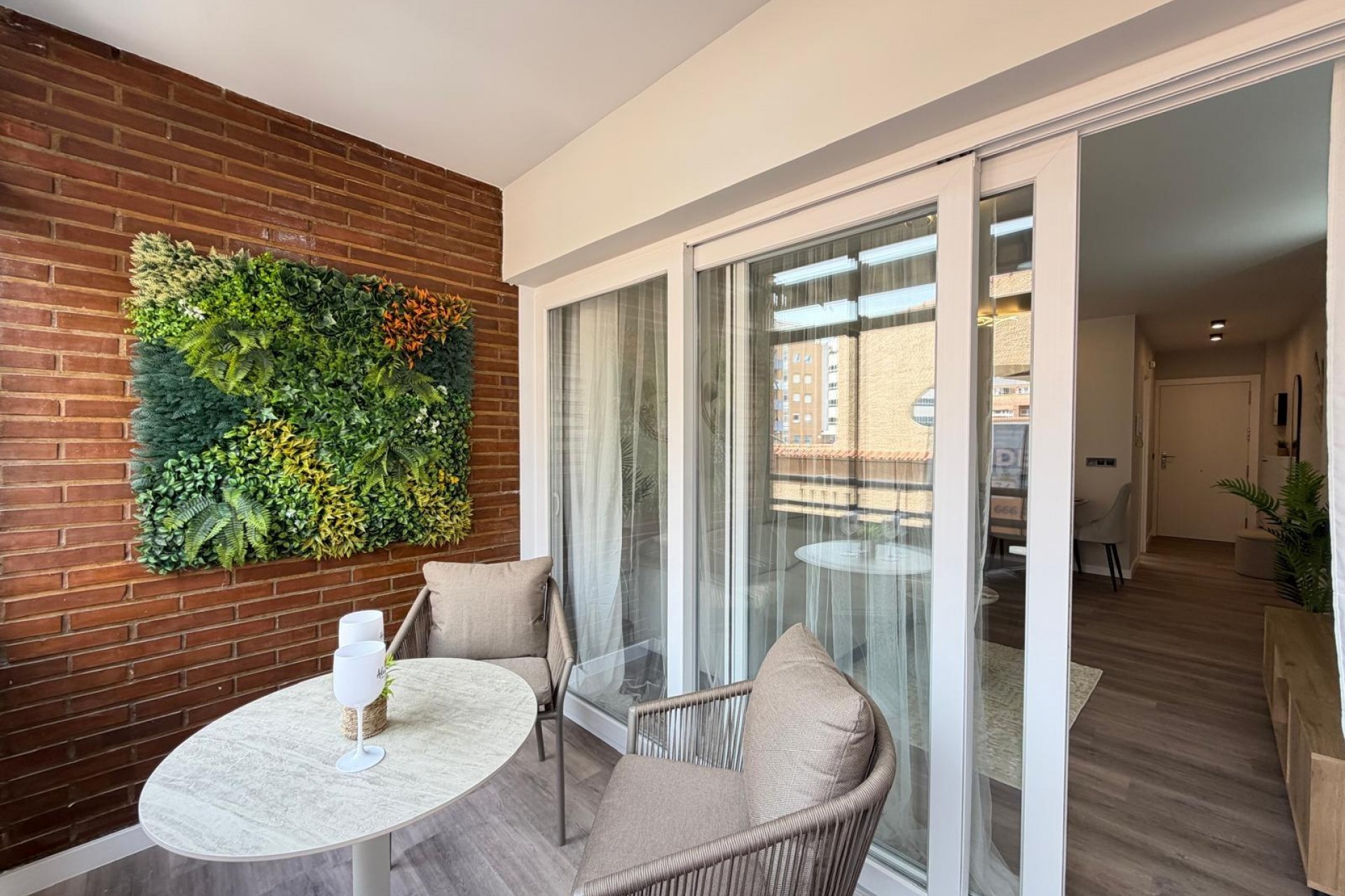 Brukt - Apartment -
Torrevieja - Estacion De Autobuses