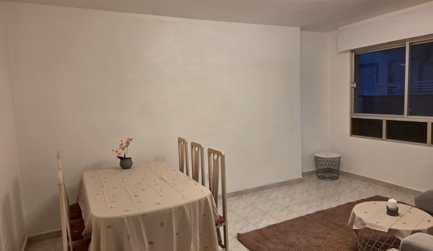 Brukt - Apartment -
Torrevieja - Estacion De Autobuses