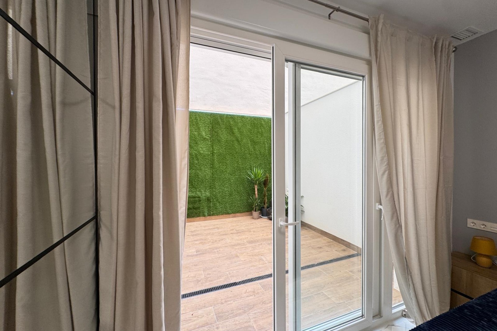Brukt - Apartment -
Torrevieja - Estacion De Autobuses