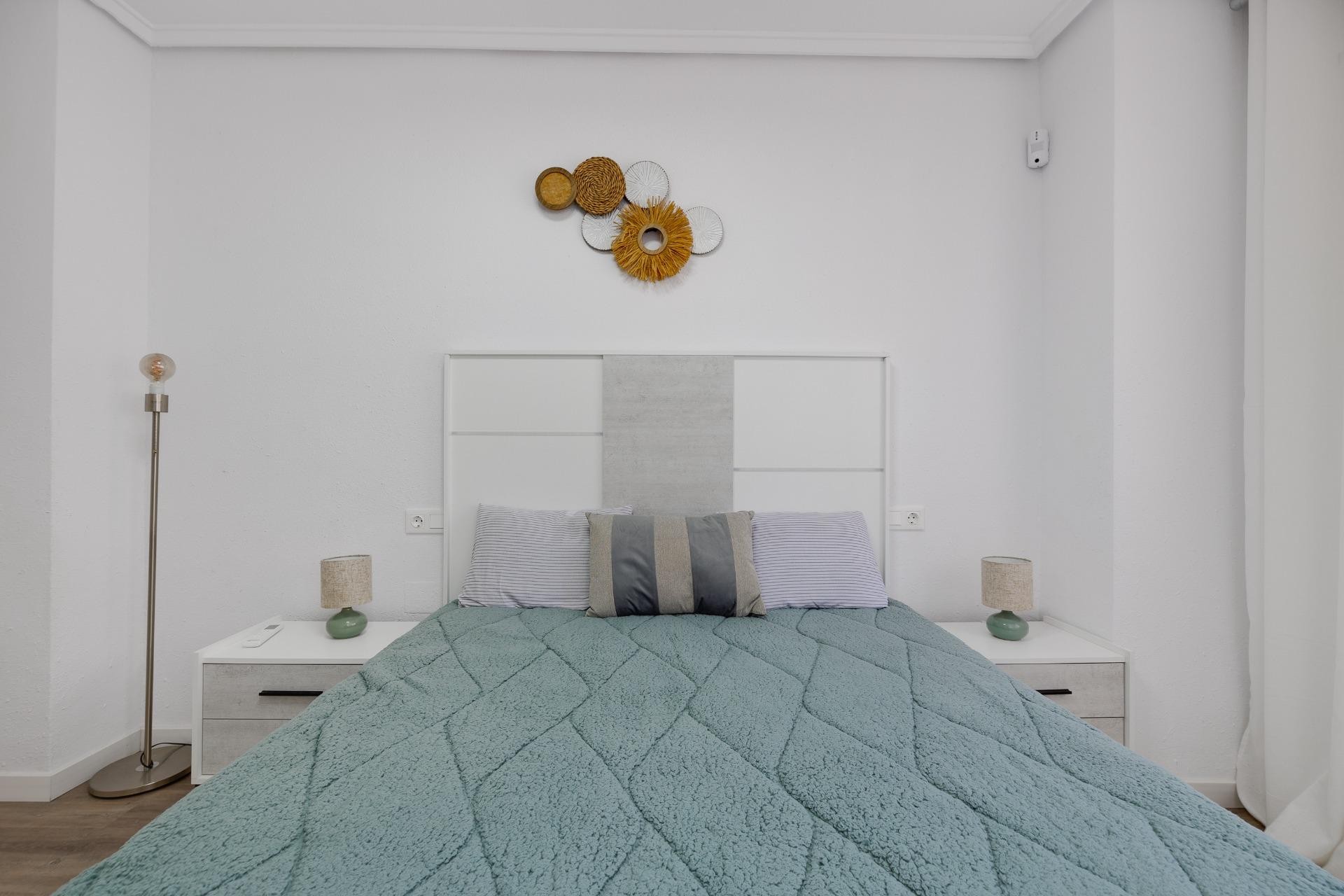 Brukt - Apartment -
Torrevieja - Estacion De Autobuses