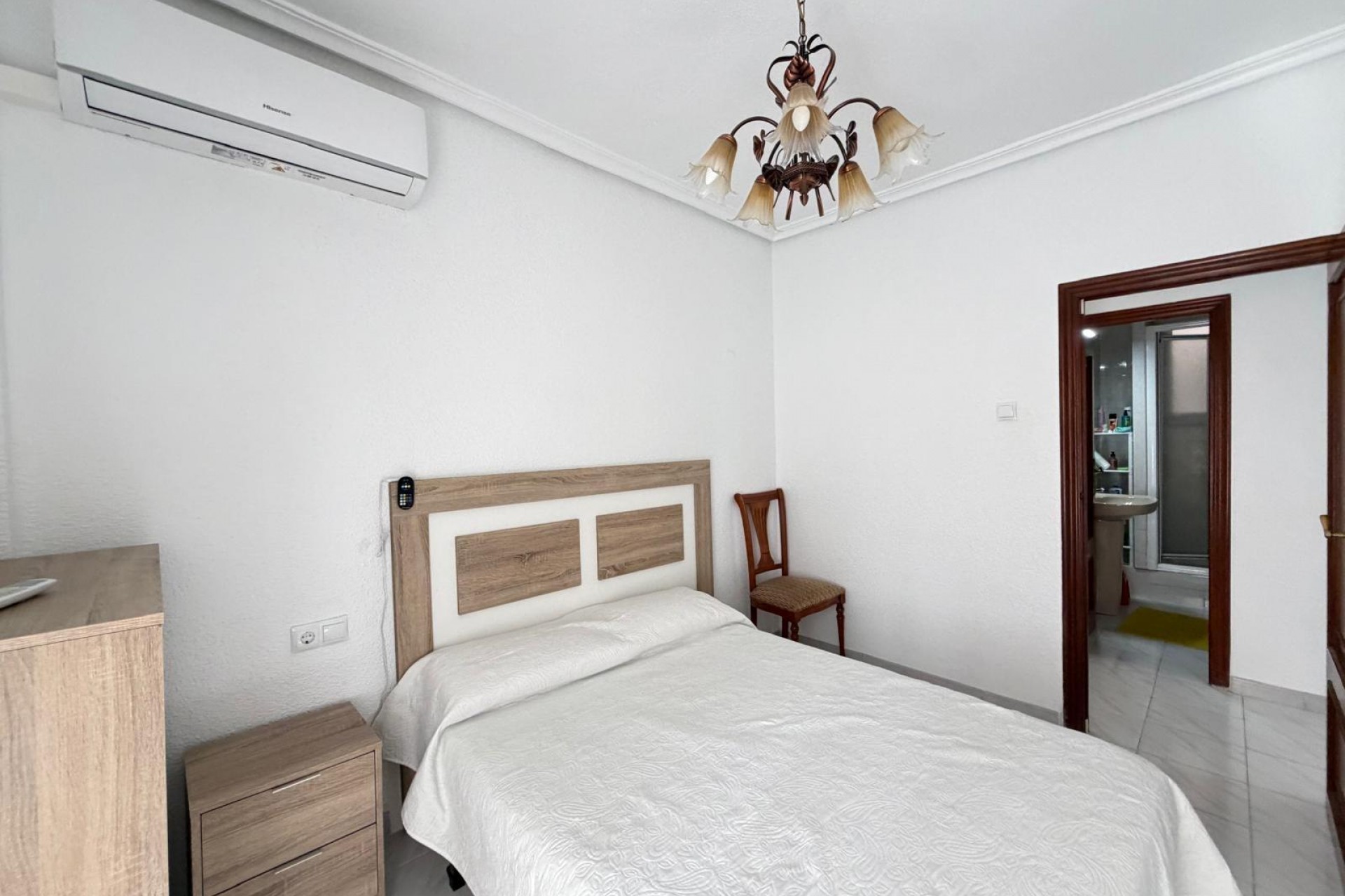 Brukt - Apartment -
Torrevieja - Estacion De Autobuses