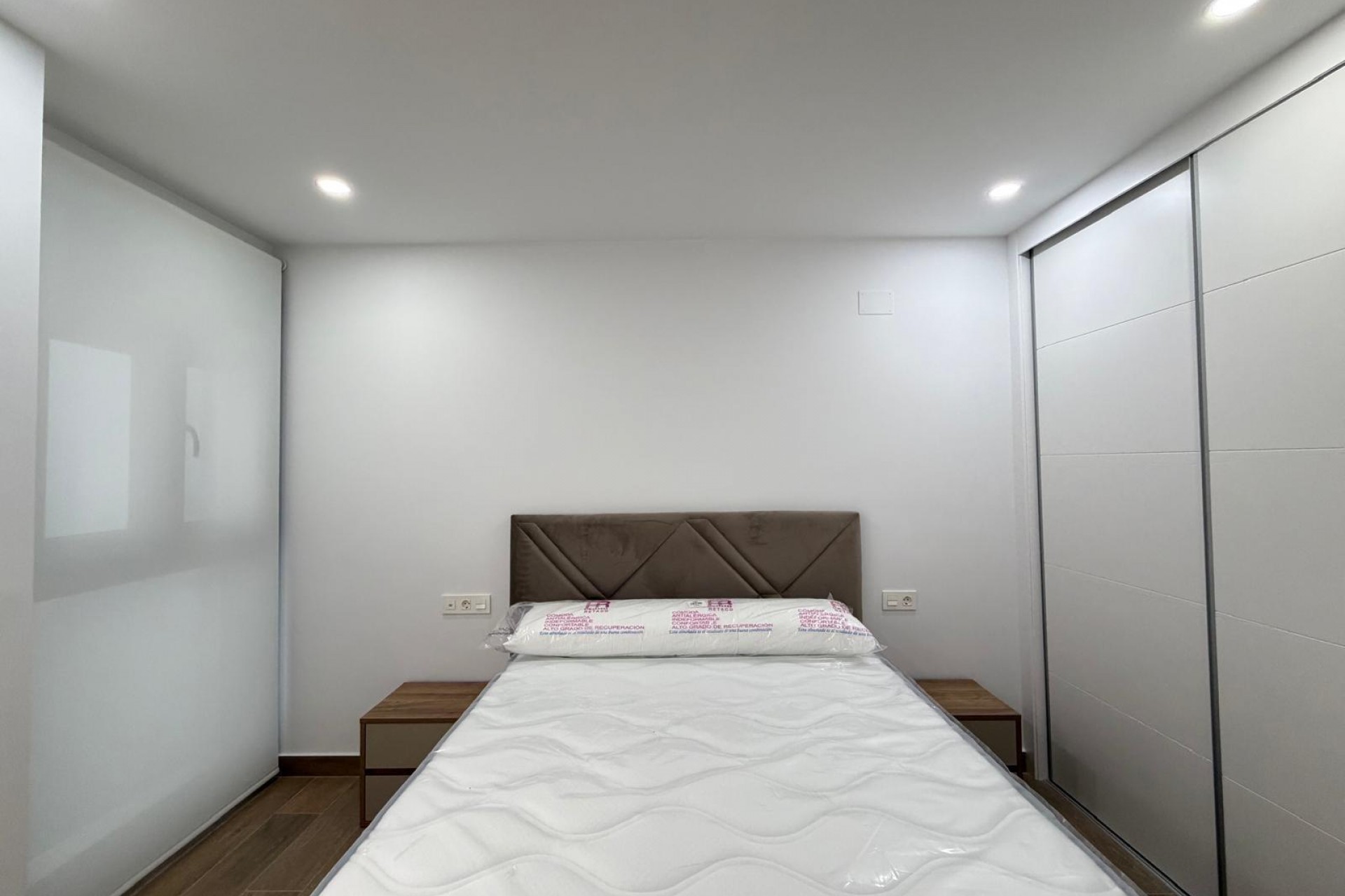 Brukt - Apartment -
Torrevieja - Estacion De Autobuses