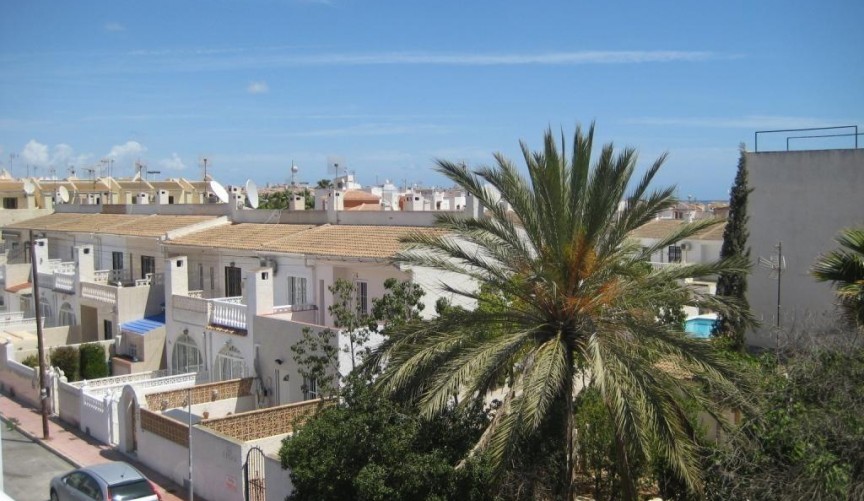Brukt - Apartment -
Torrevieja - Estacion De Autobuses