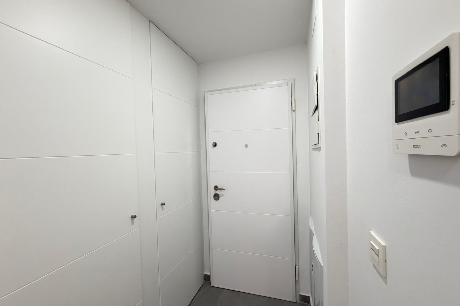 Brukt - Apartment -
Torrevieja - Estacion De Autobuses