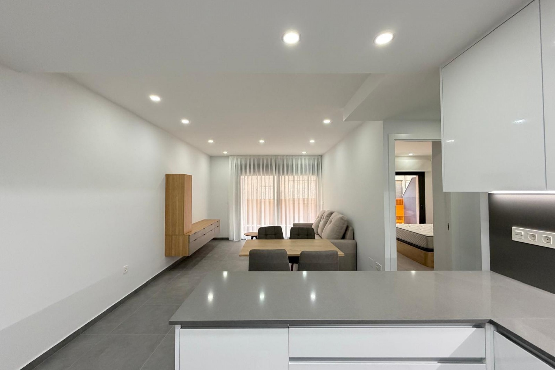 Brukt - Apartment -
Torrevieja - Estacion De Autobuses