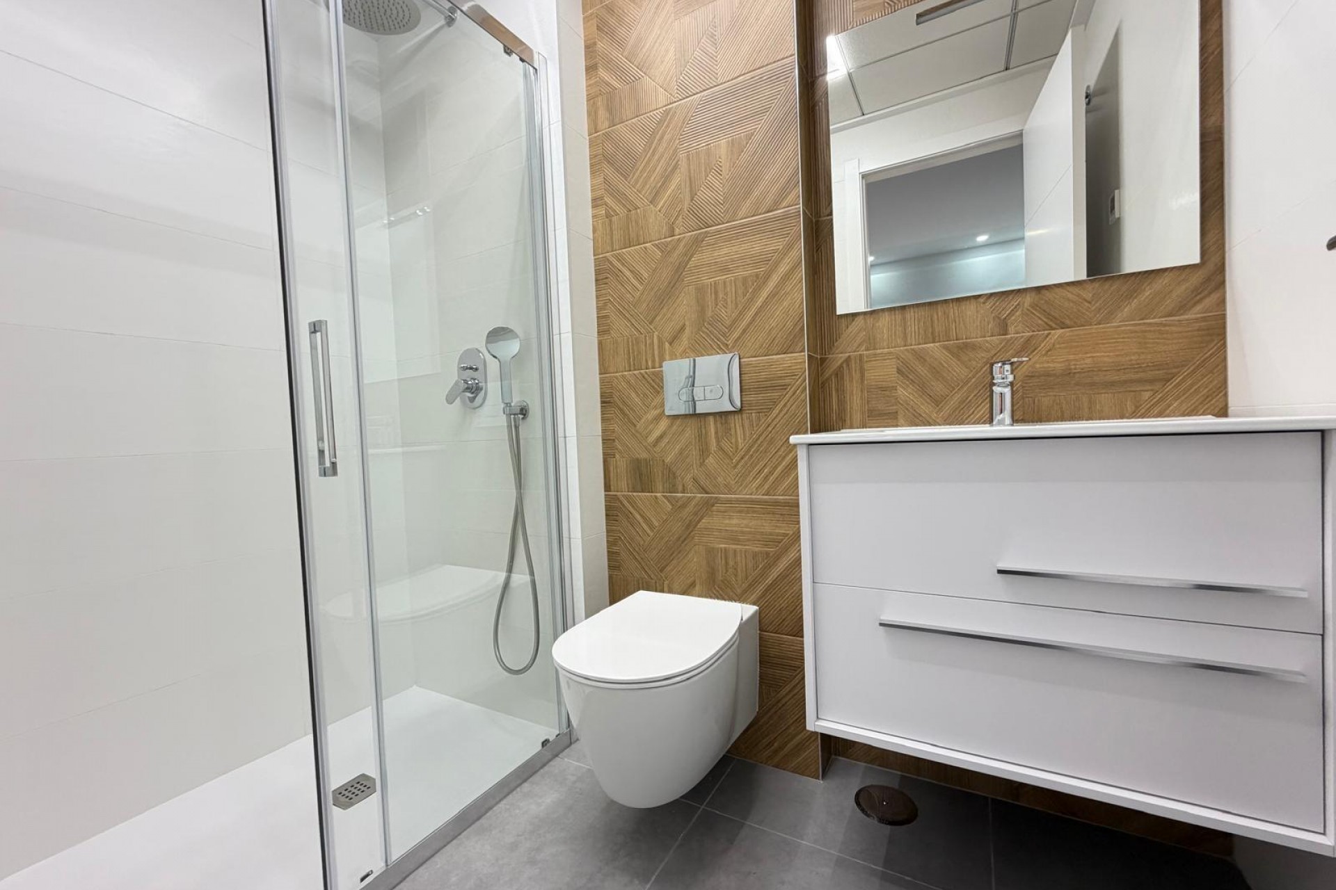 Brukt - Apartment -
Torrevieja - Estacion De Autobuses