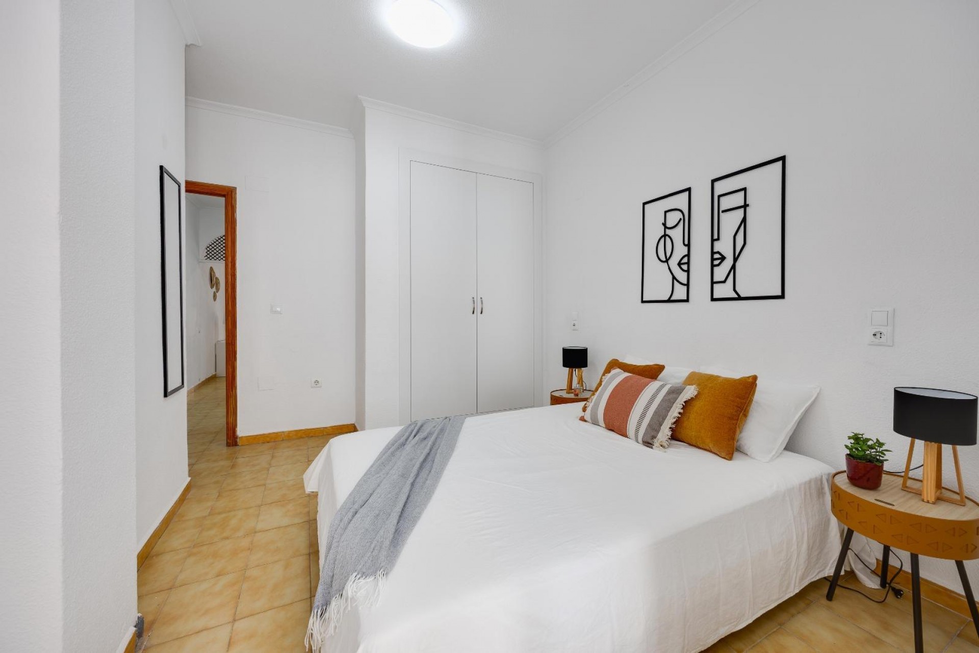 Brukt - Apartment -
Torrevieja - Estacion De Autobuses