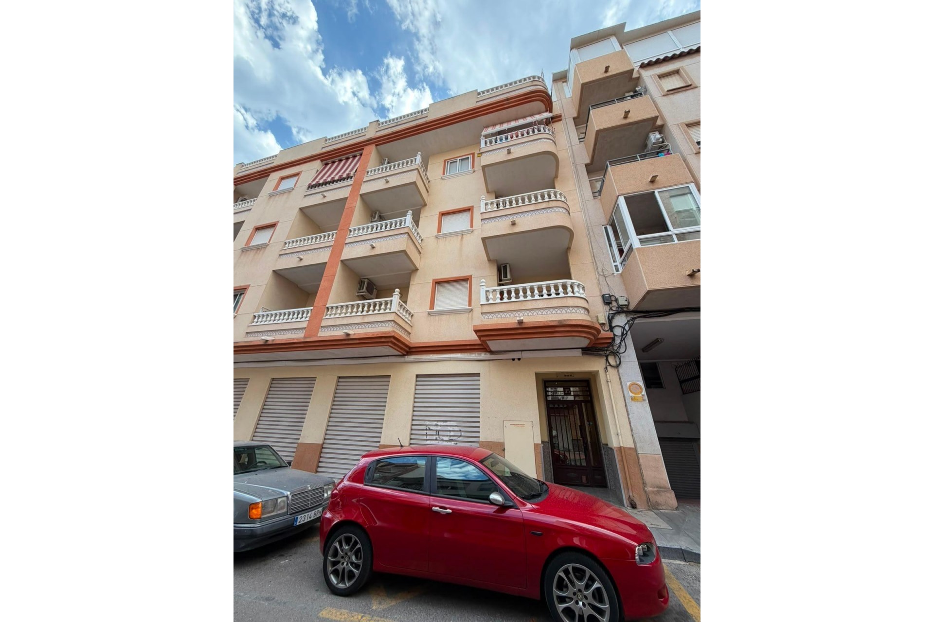 Brukt - Apartment -
Torrevieja - Estacion De Autobuses