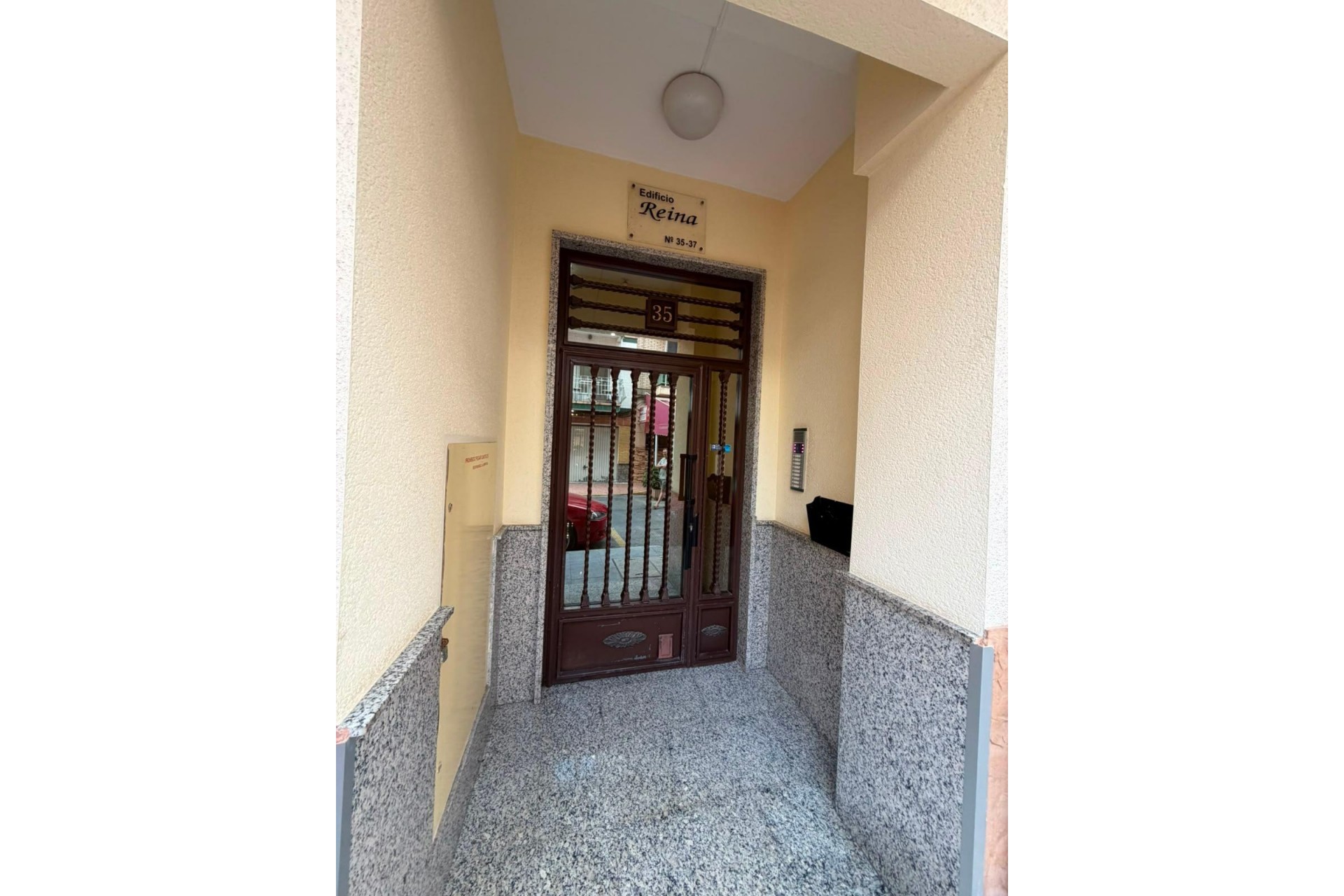 Brukt - Apartment -
Torrevieja - Estacion De Autobuses