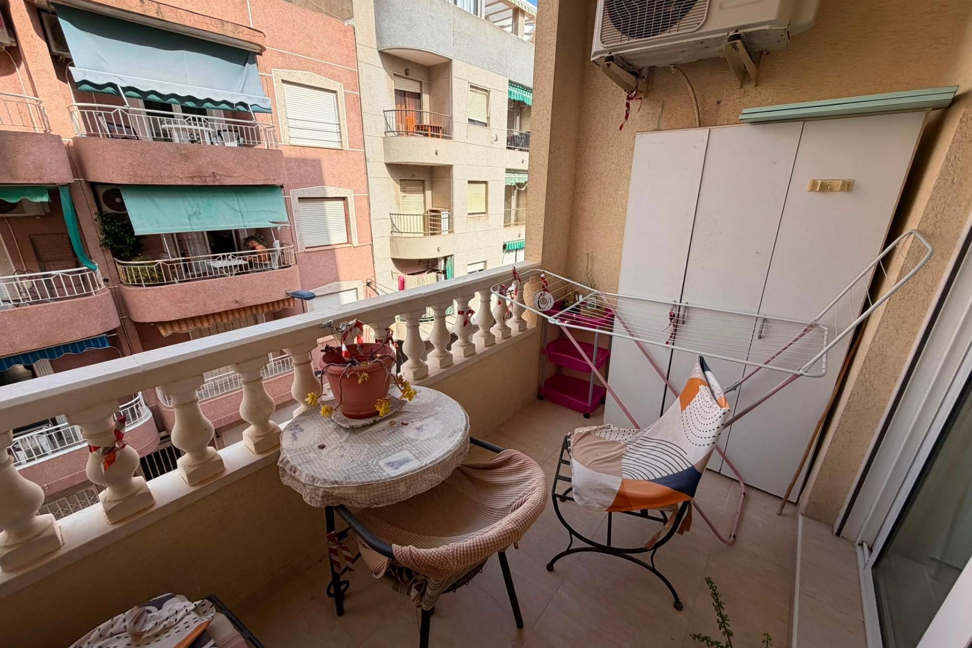 Brukt - Apartment -
Torrevieja - Estacion De Autobuses