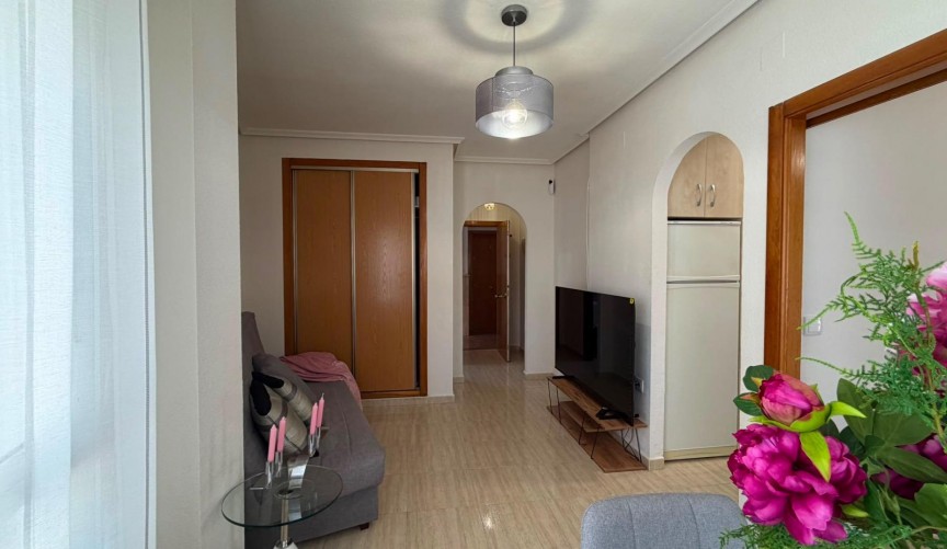 Brukt - Apartment -
Torrevieja - Estacion De Autobuses