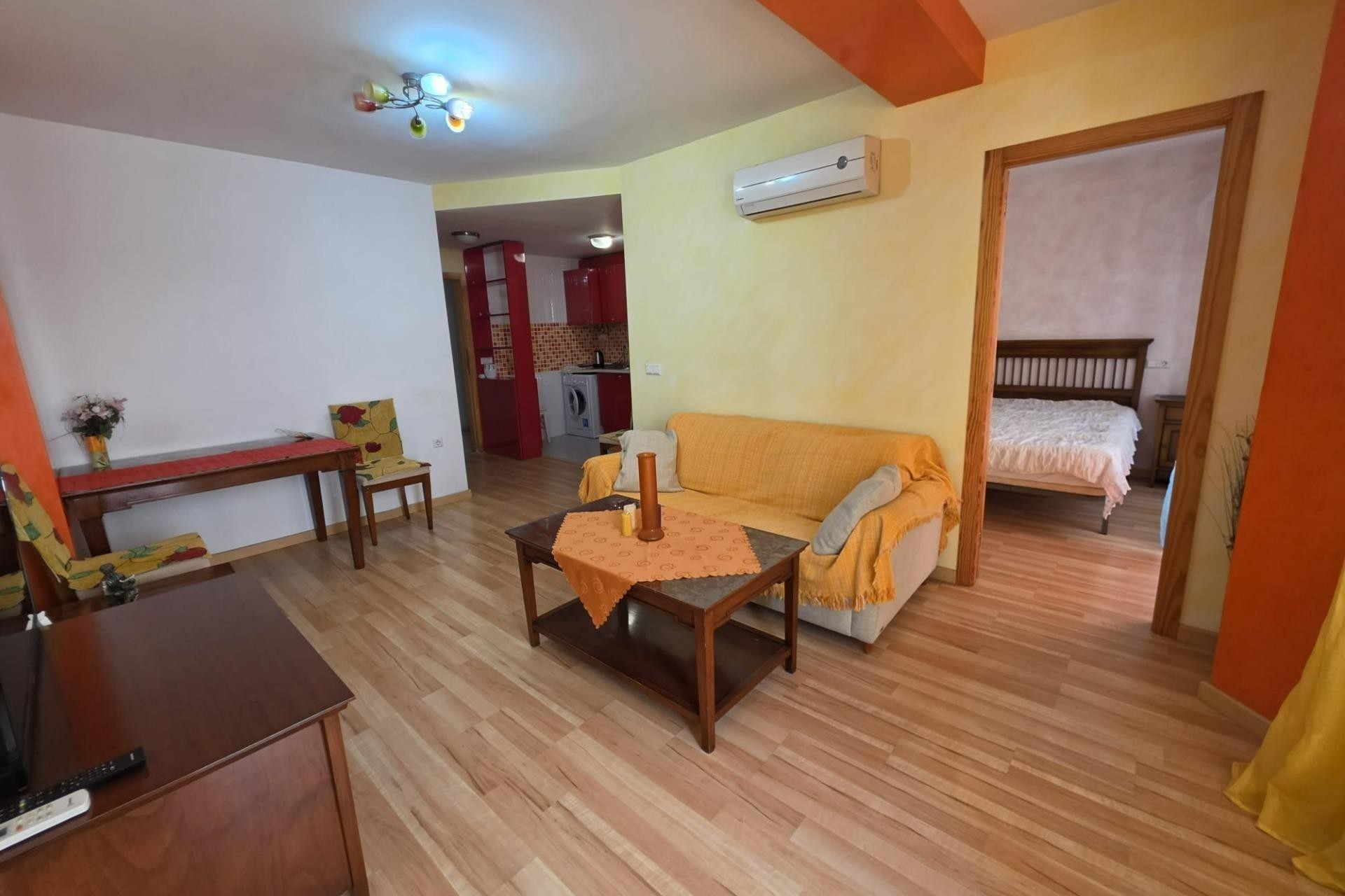 Brukt - Apartment -
Torrevieja - Estacion De Autobuses