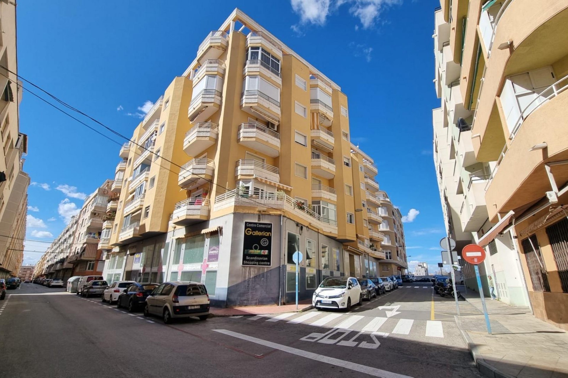 Brukt - Apartment -
Torrevieja - Habaneras