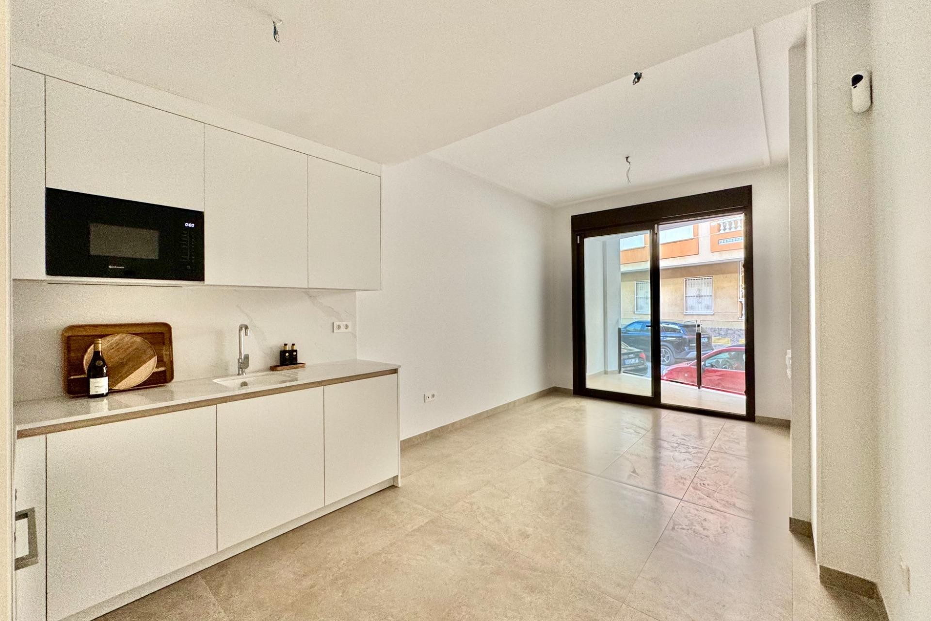 Brukt - Apartment -
Torrevieja - Habaneras