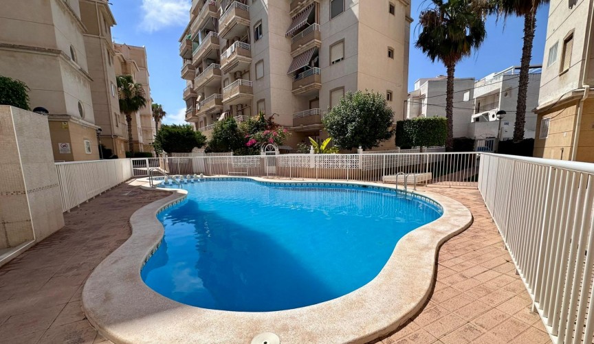 Brukt - Apartment -
Torrevieja - Habaneras