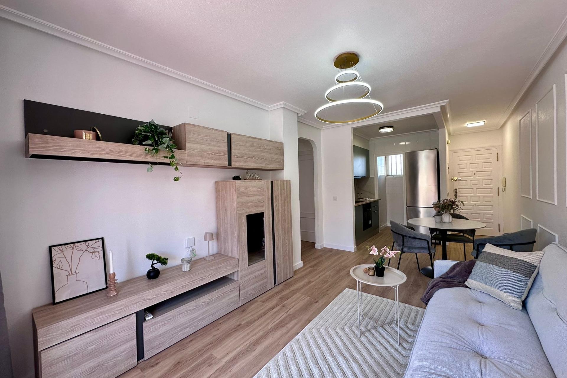 Brukt - Apartment -
Torrevieja - Habaneras