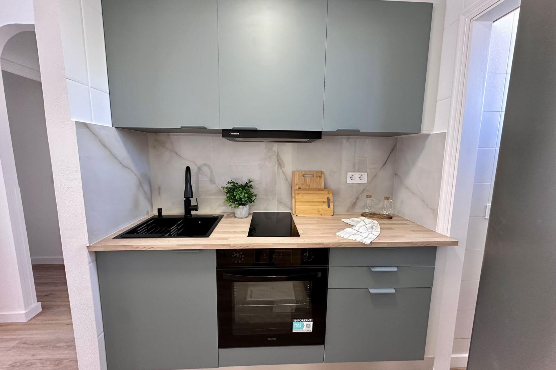 Brukt - Apartment -
Torrevieja - Habaneras