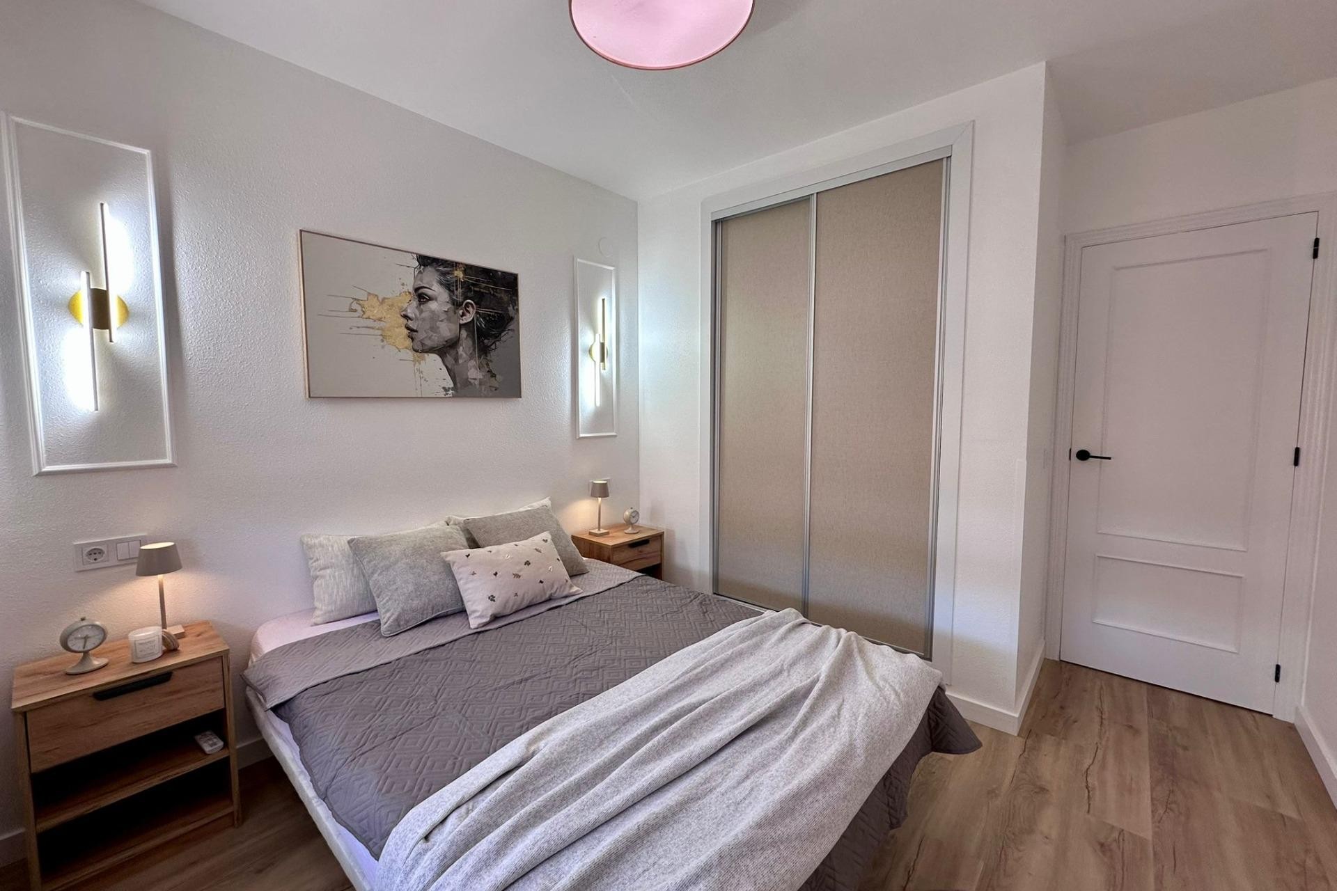 Brukt - Apartment -
Torrevieja - Habaneras