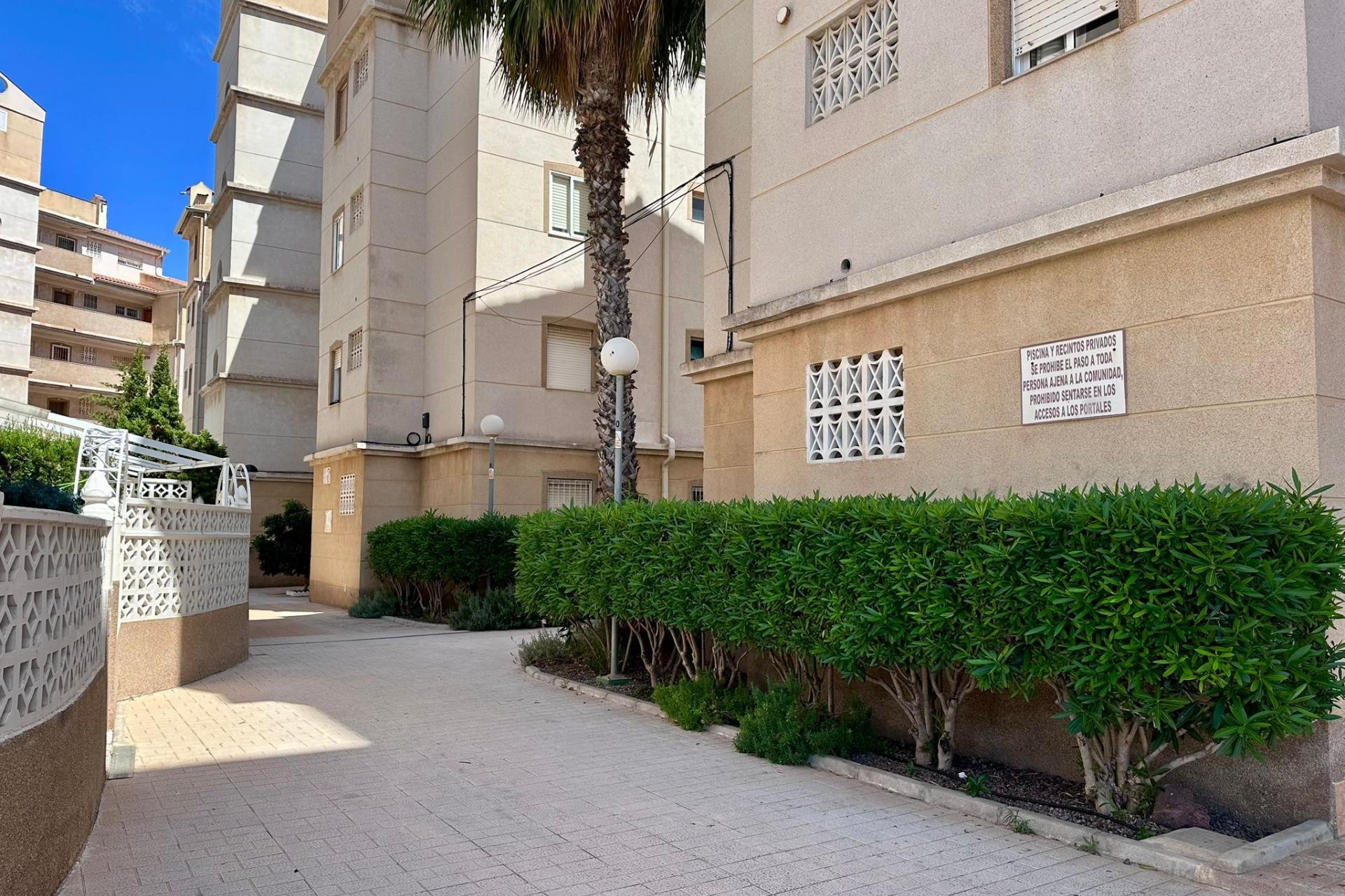 Brukt - Apartment -
Torrevieja - Habaneras