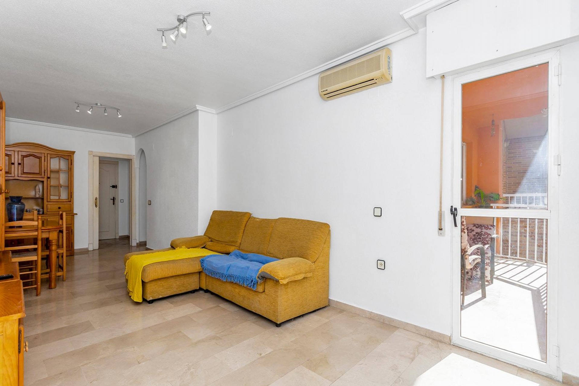 Brukt - Apartment -
Torrevieja - La Mata Pueblo