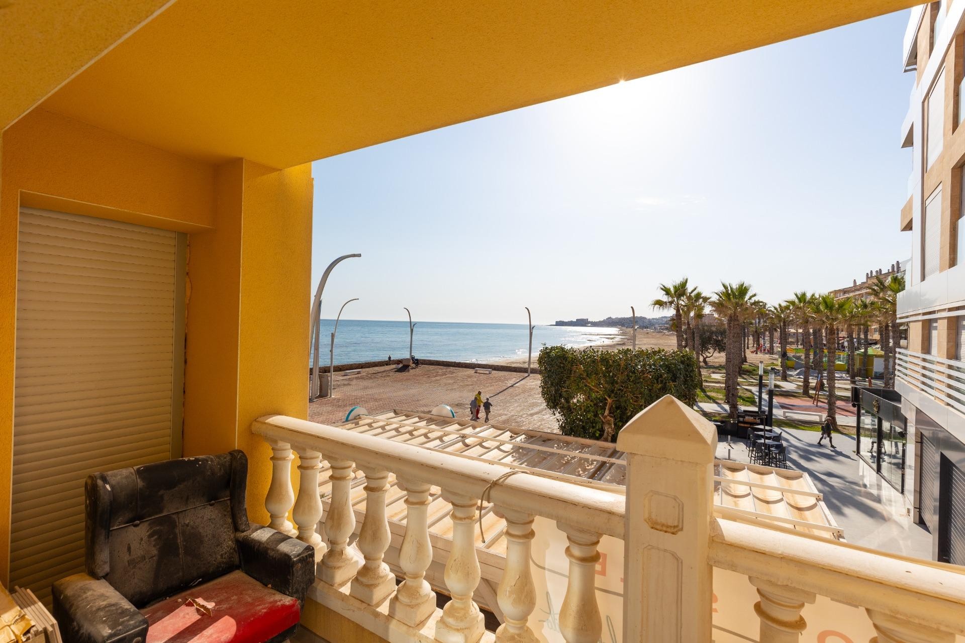 Brukt - Apartment -
Torrevieja - La Mata Pueblo