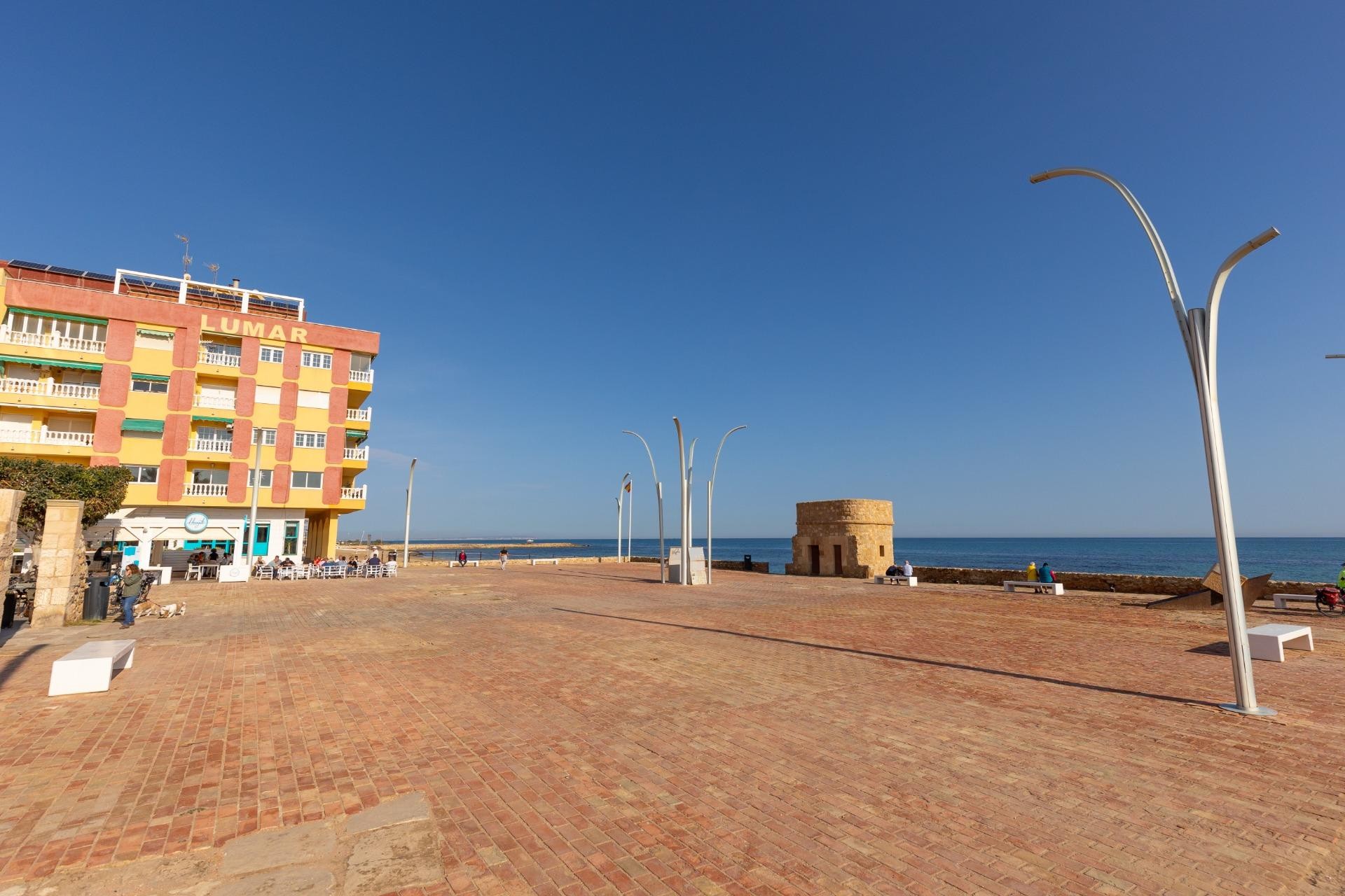 Brukt - Apartment -
Torrevieja - La Mata Pueblo