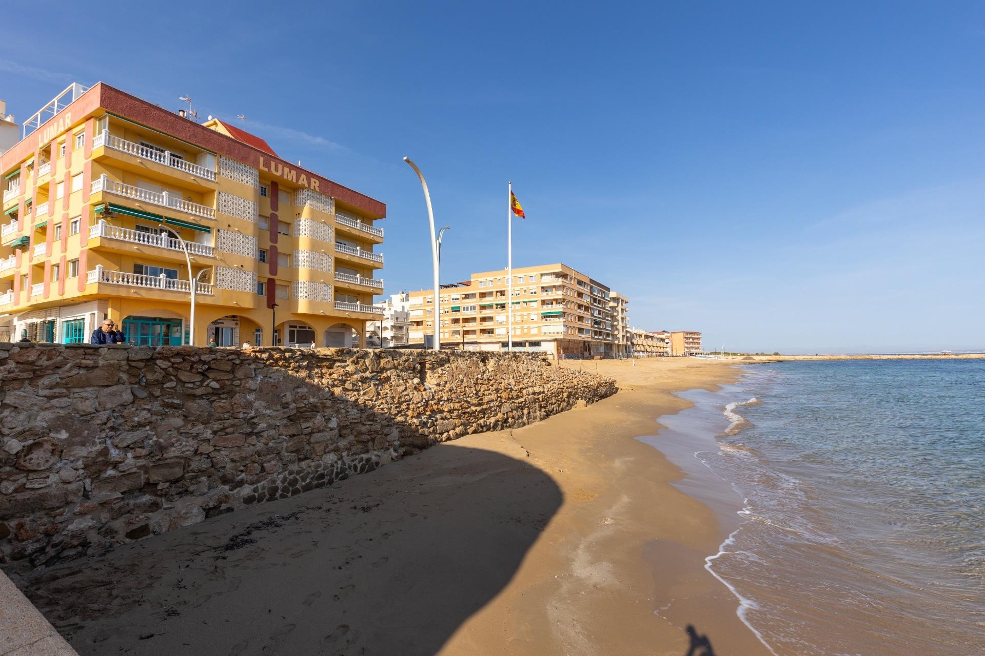 Brukt - Apartment -
Torrevieja - La Mata Pueblo