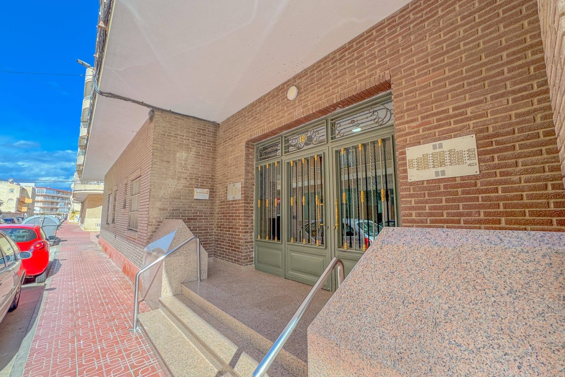 Brukt - Apartment -
Torrevieja - La Mata Pueblo